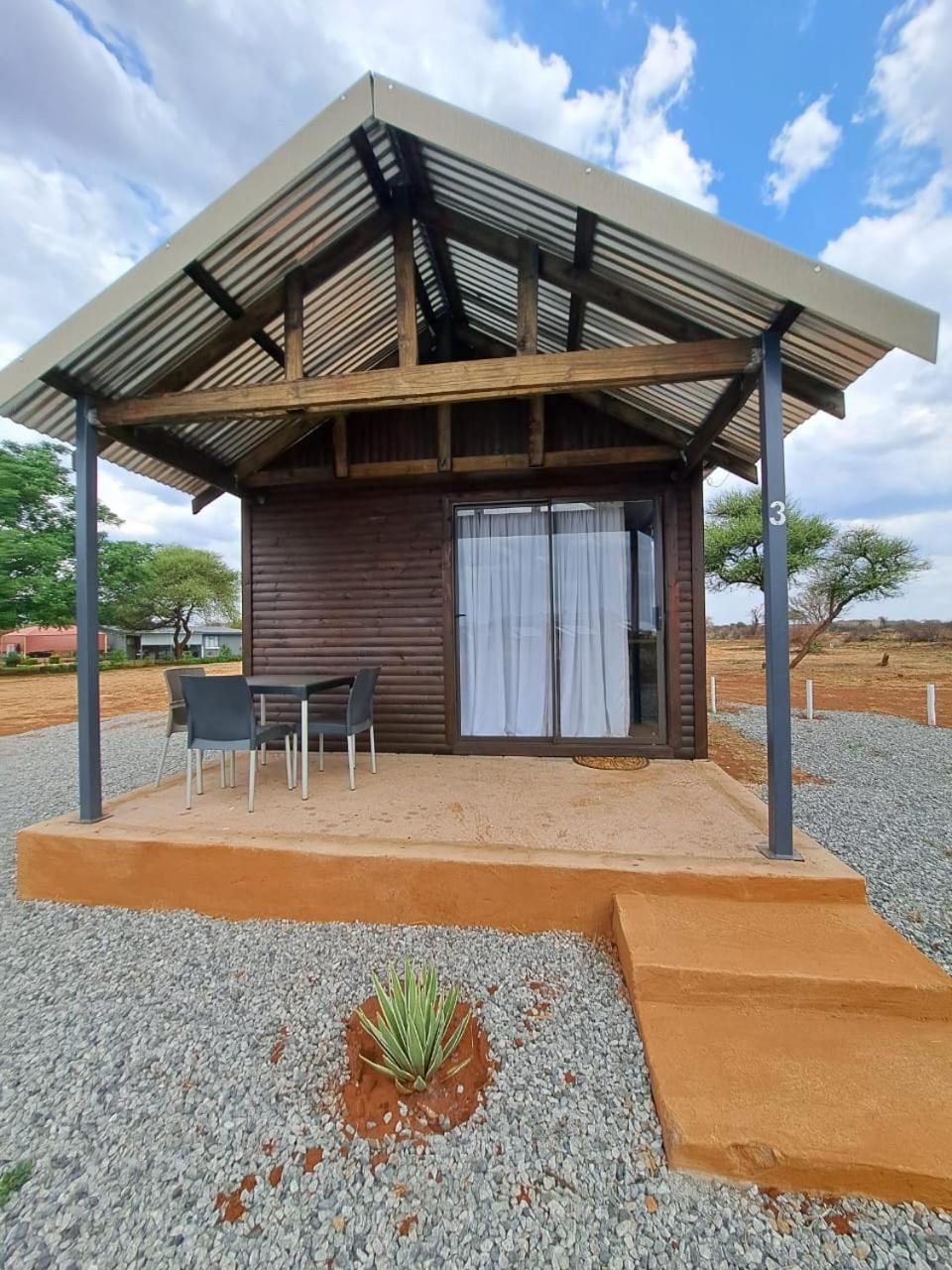 Ndlovu Guesthouse Northam Exterior photo