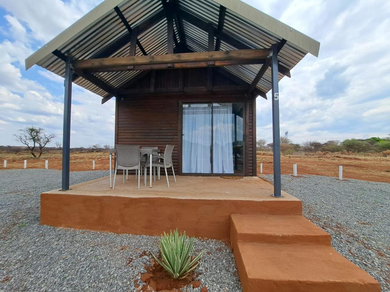 Ndlovu Guesthouse Northam Exterior photo